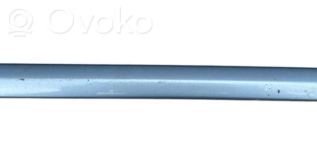 Mazda 2 Aizmugurē durvju dekoratīvā apdare (moldings) 