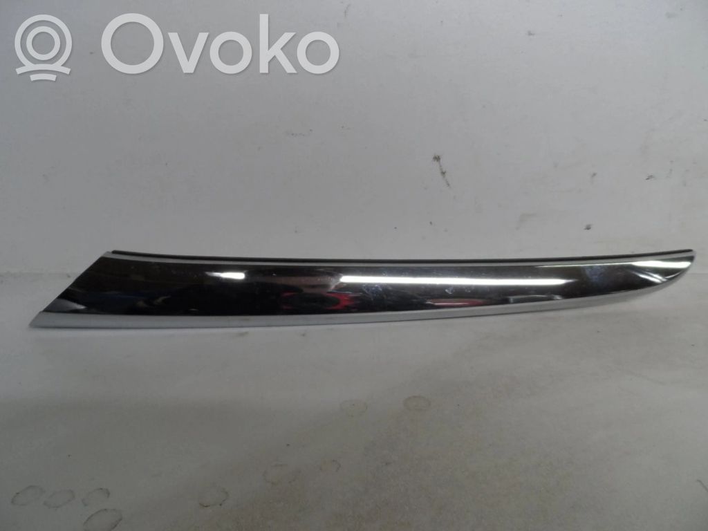 Moldura de la puerta trasera   GHK1508E0C
