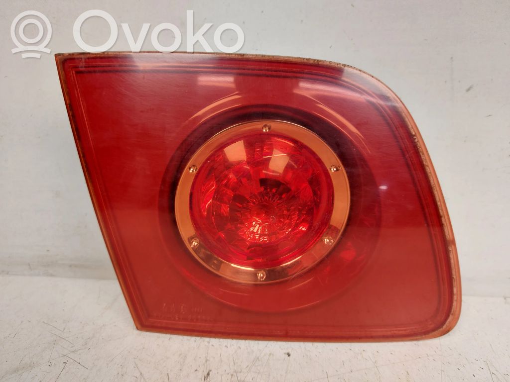 Mazda 3 I Takaluukun takavalot 