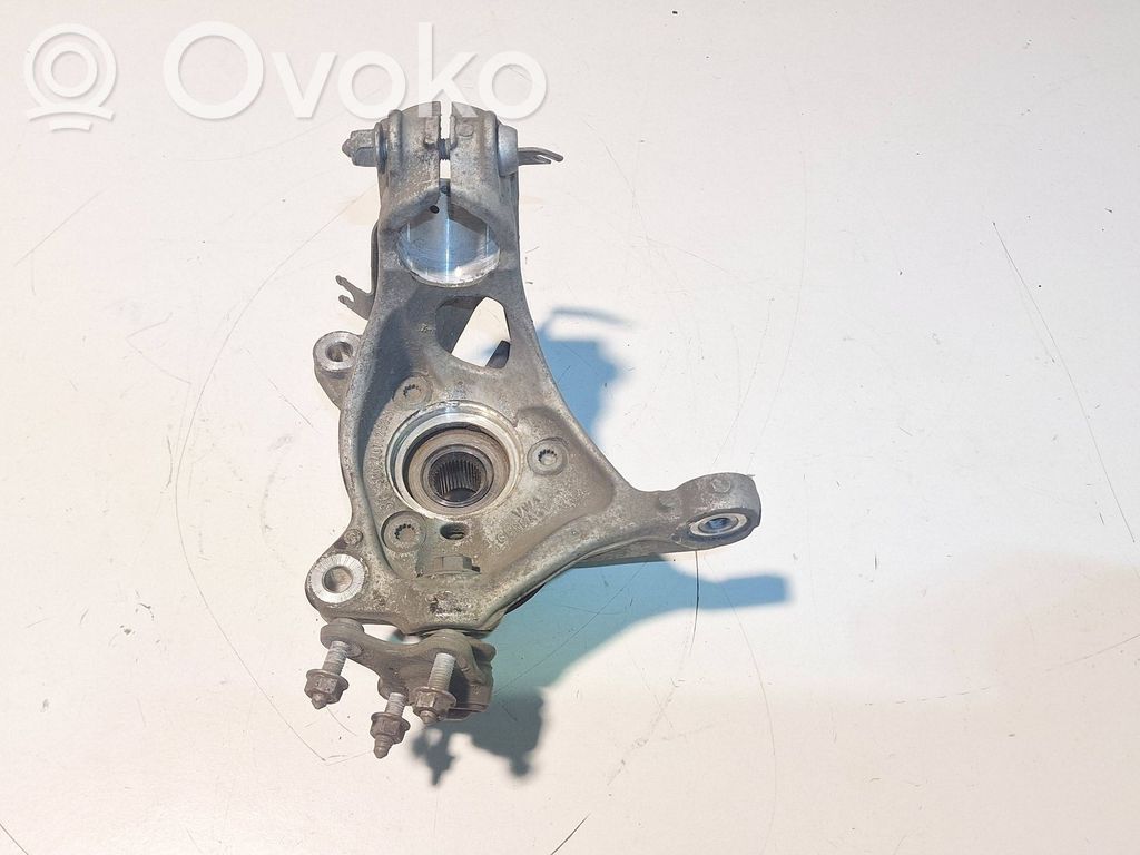 Volkswagen Golf VII Achsschenkel vorne 