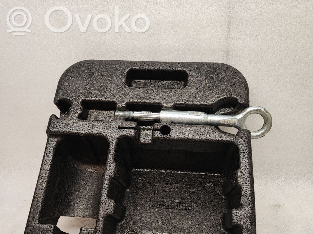 Volvo V60 Glove box in trunk 
