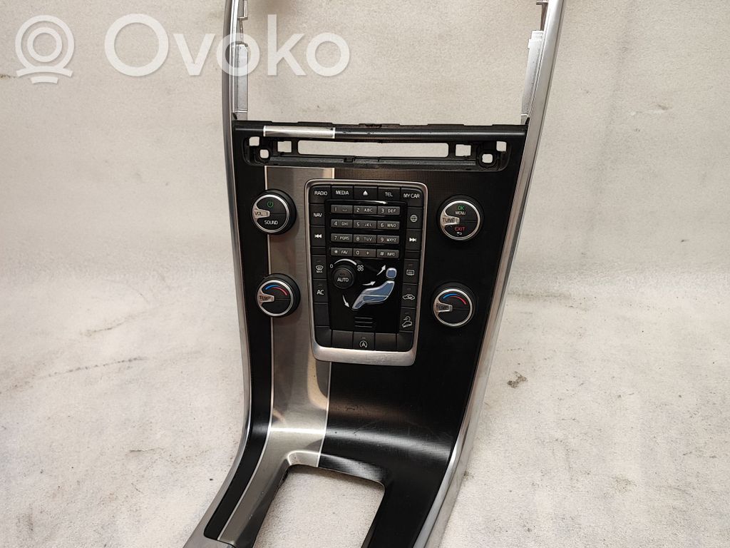Volvo XC60 Climate control/heater control trim 