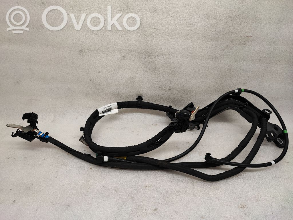 Volvo S90, V90 Cables (motor de arranque) 