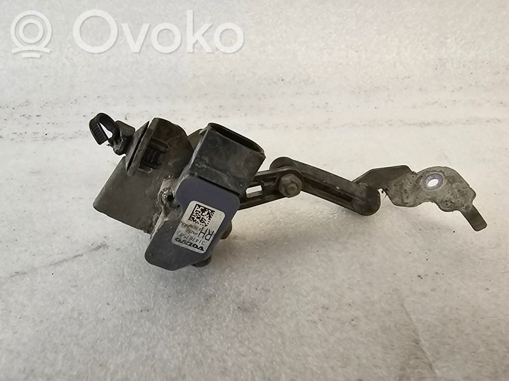 Volvo S90, V90 Sensor de altura del nivel de la suspensión neumática trasera 