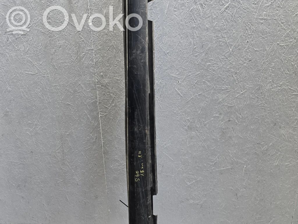 Volvo S60 Kynnys 