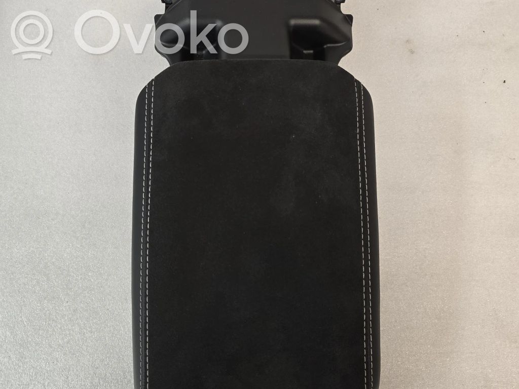 Porsche Macan (95B) Armrest 
