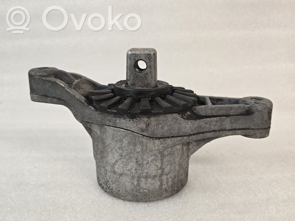 Maserati Levante Engine mount bracket 
