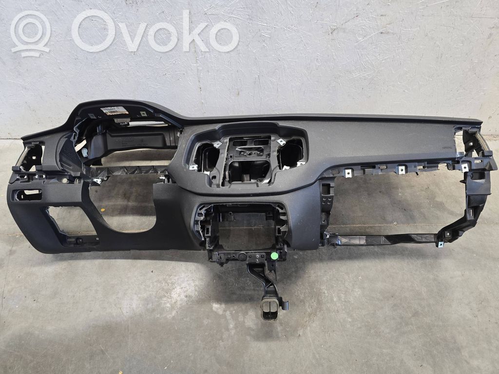 Volvo XC90 Panelis 