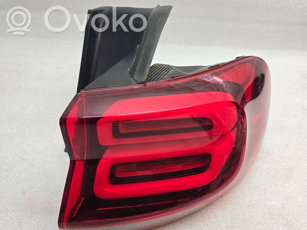 Citroen C5 Aircross Aizmugurējais lukturis virsbūvē 