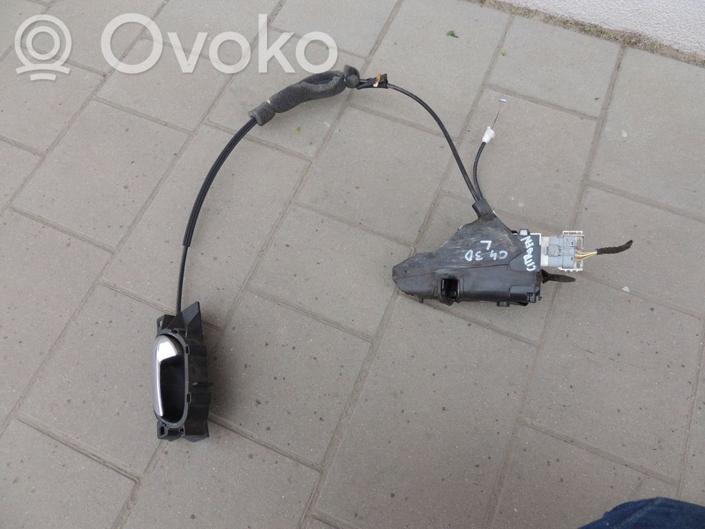 Citroen C4 I Priekšpusē slēdzene 