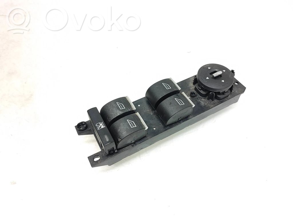 Ford Focus Electric window control switch 