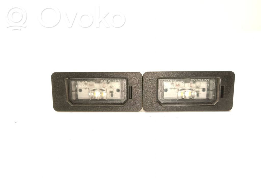BMW 5 G30 G31 G38 Luce targa 