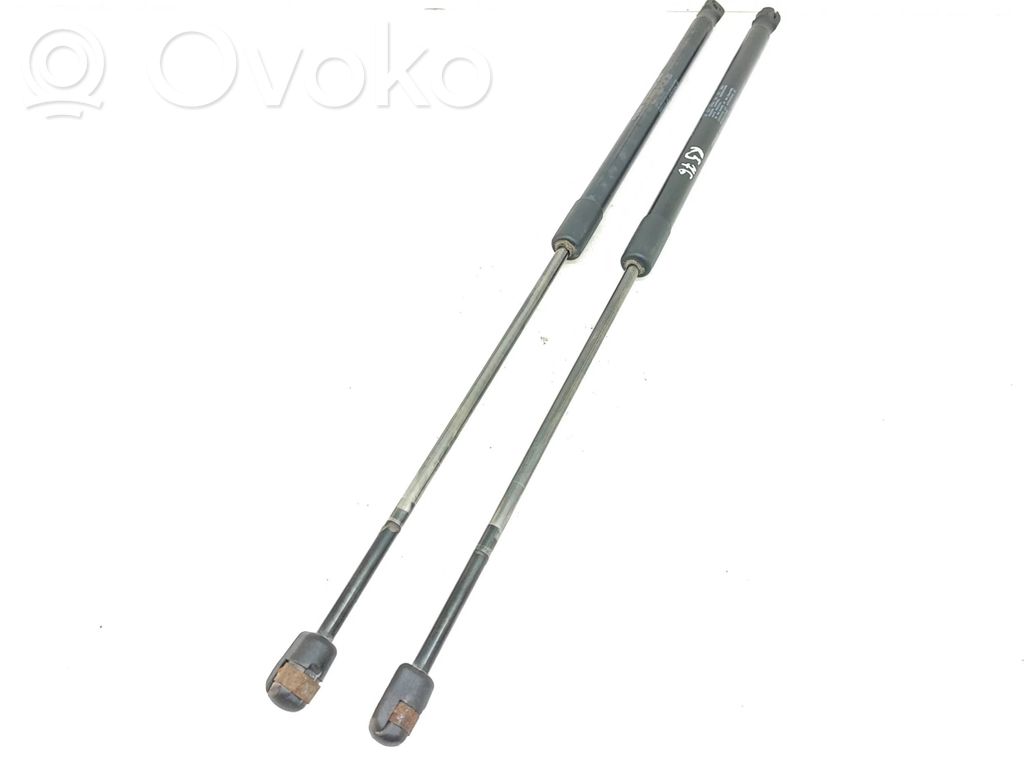 Volvo V40 Tailgate/trunk strut/damper 