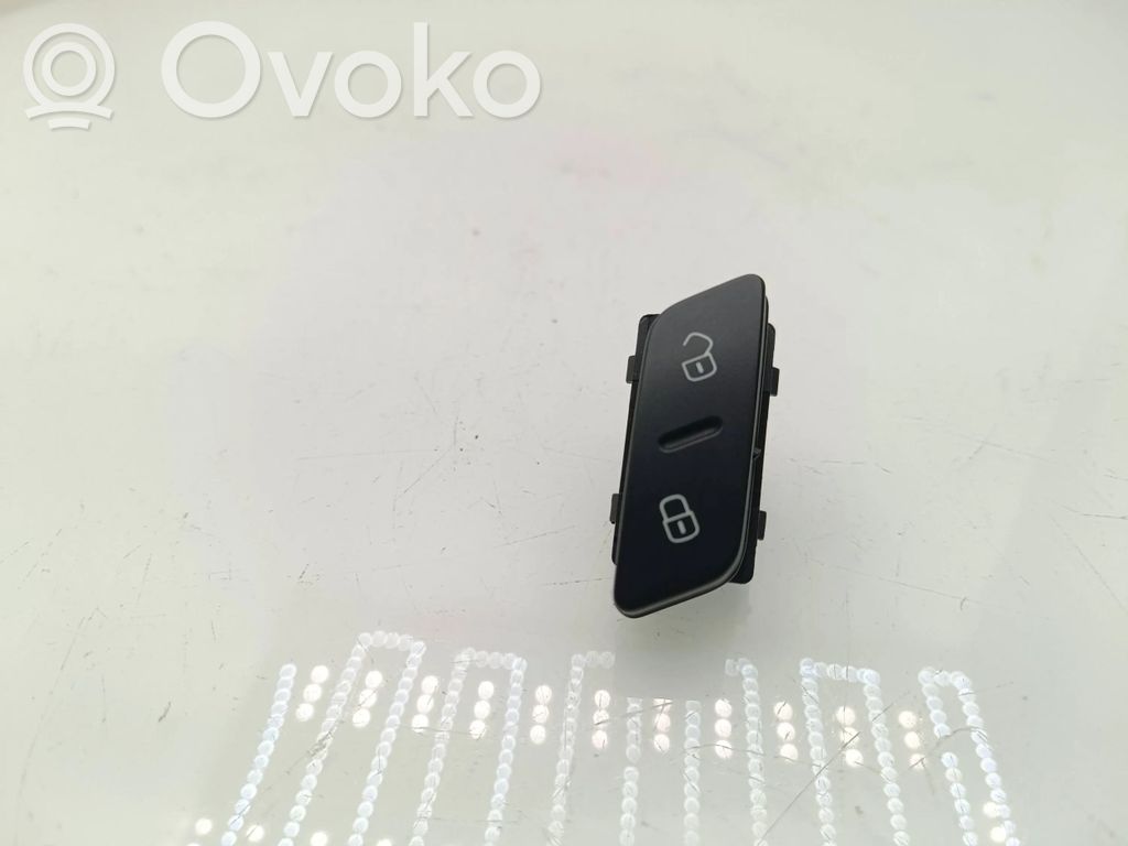 Volkswagen PASSAT B7 Central locking switch button 