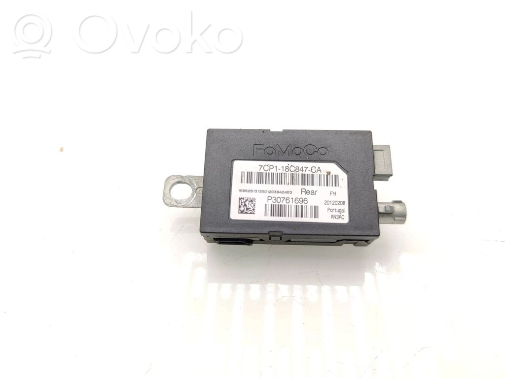 Volvo V60 Antenos stiprintuvas 