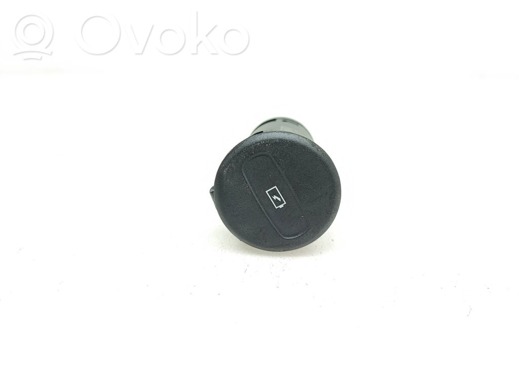 Polestar 2 USB socket connector 
