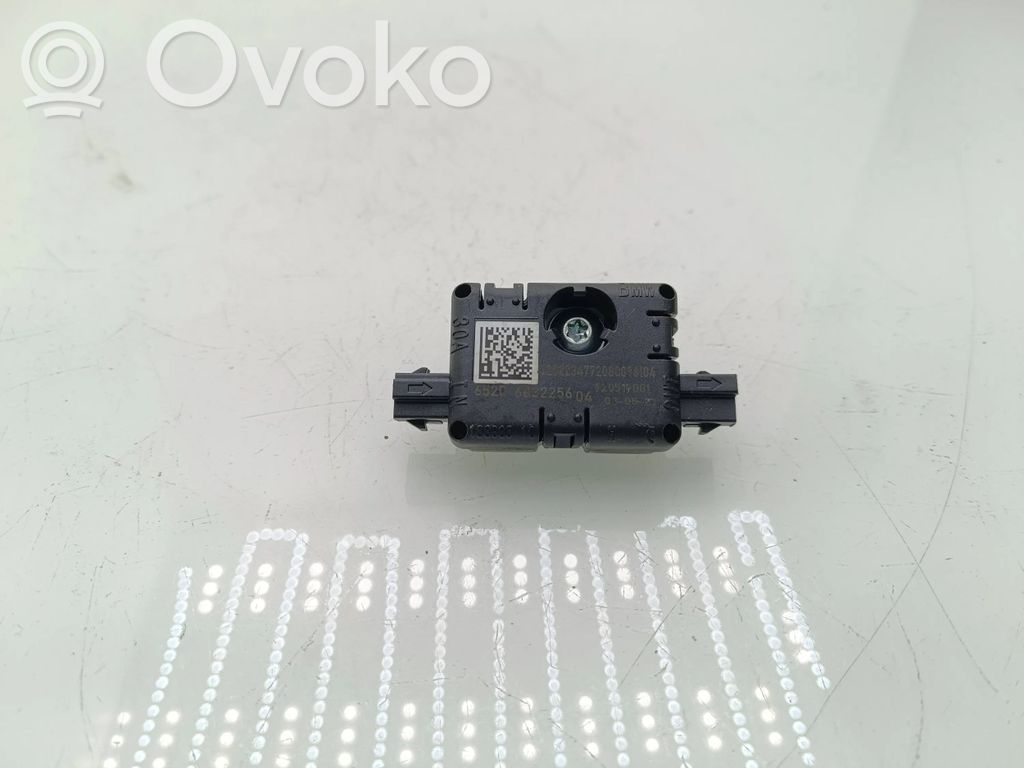 BMW 4 G22 G23 G24 G26 Amplificator antenă aeriană 