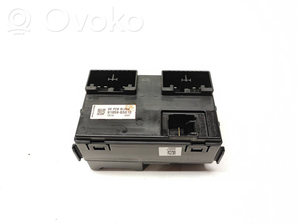 Hyundai Ioniq Fuse module 