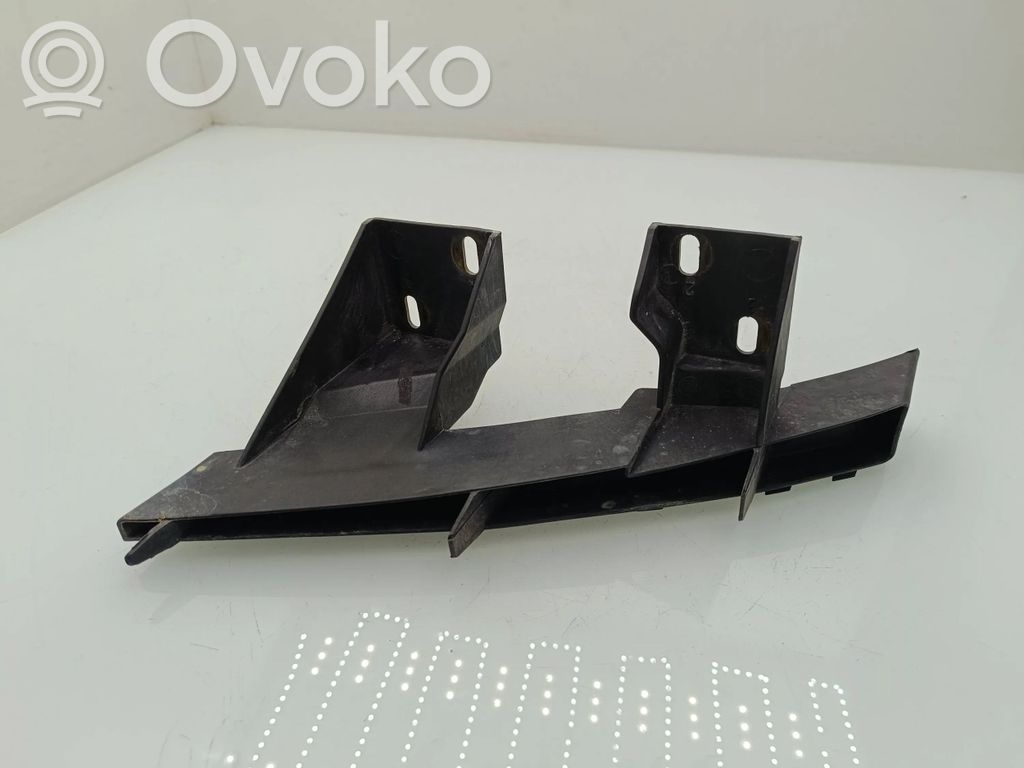 Audi Q7 4L Front bumper mounting bracket 