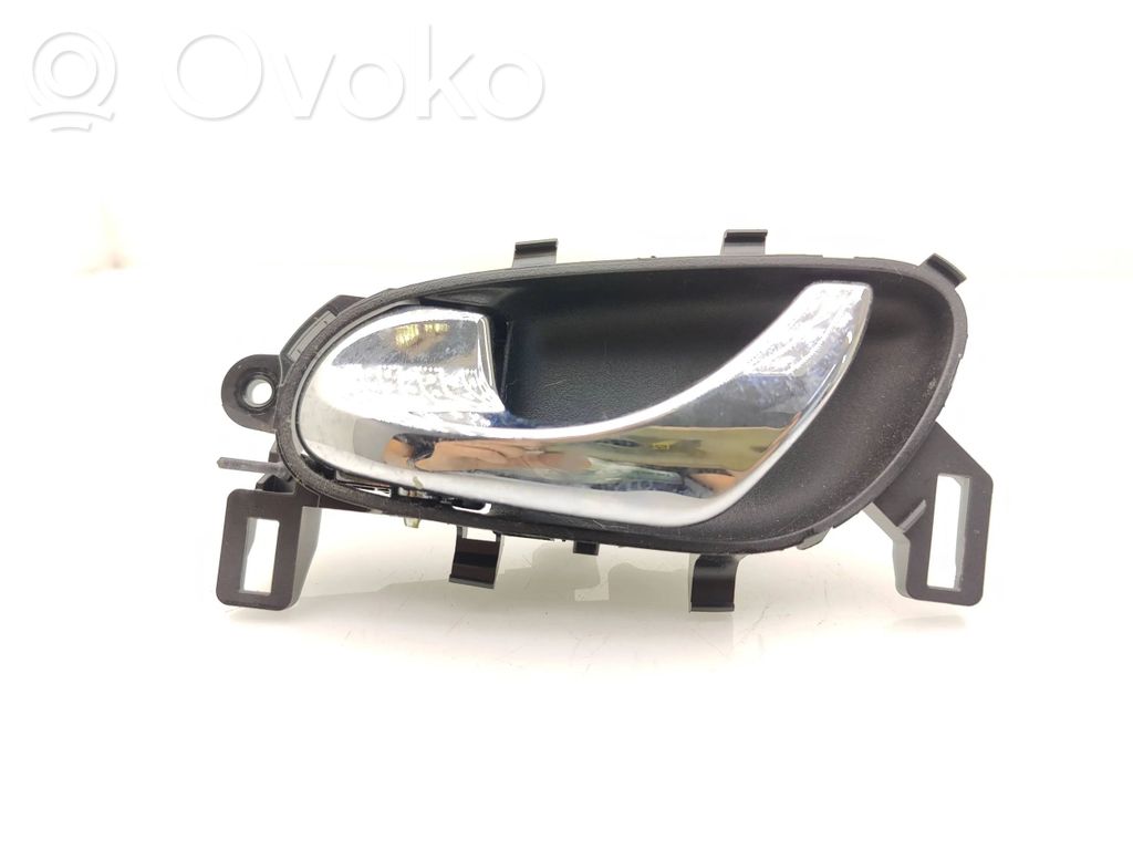 Nissan Qashqai Manecilla interna puerta trasera 