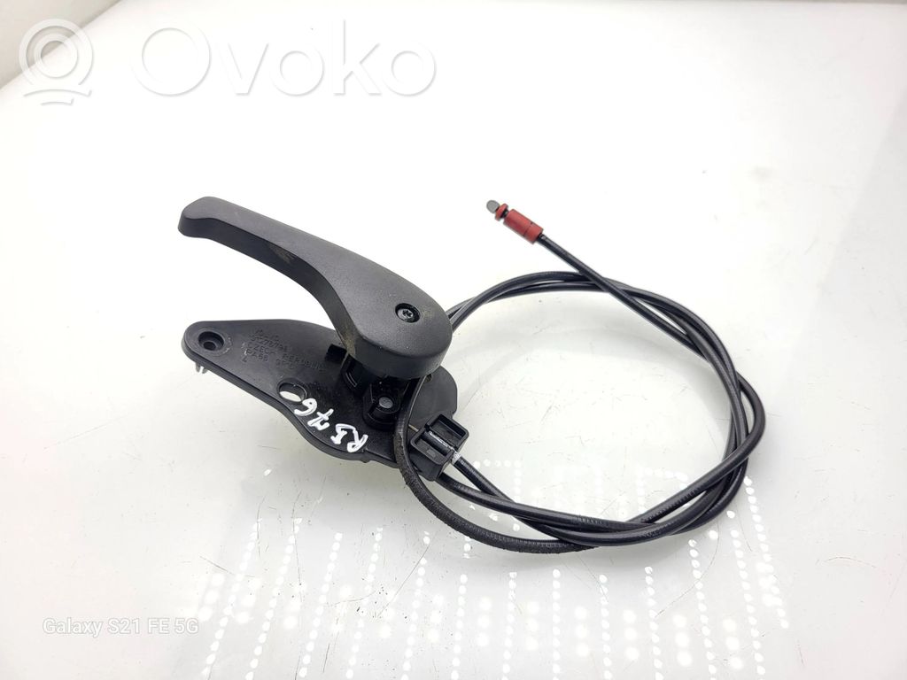 Volvo V40 Engine bonnet (hood) release handle 