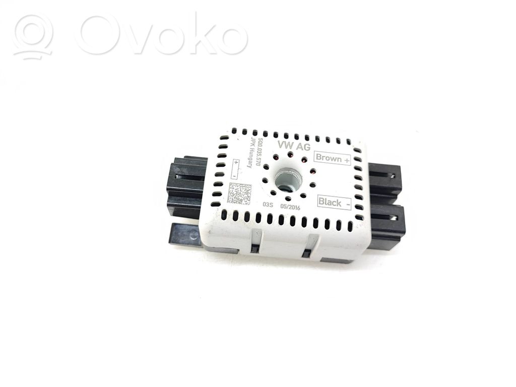 Volkswagen Golf VII Aerial antenna amplifier 