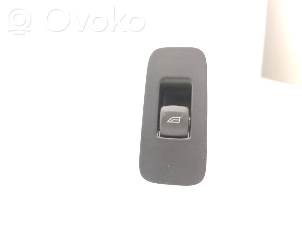 Volvo V40 Electric window control switch 
