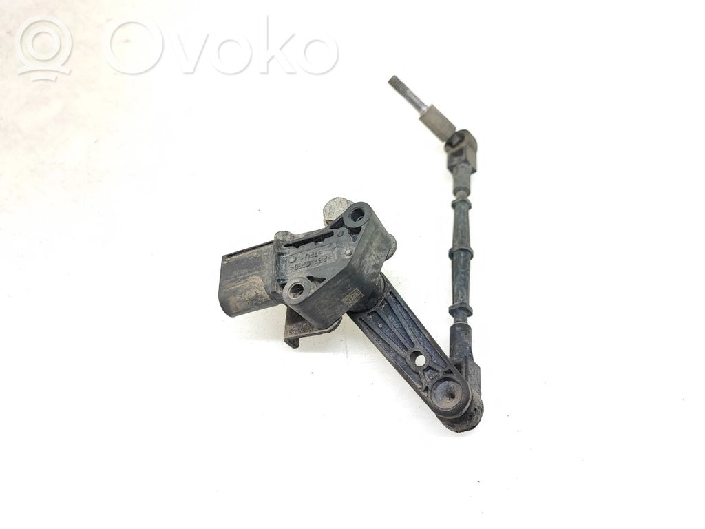 Volkswagen Touareg III Rear air suspension level height sensor 