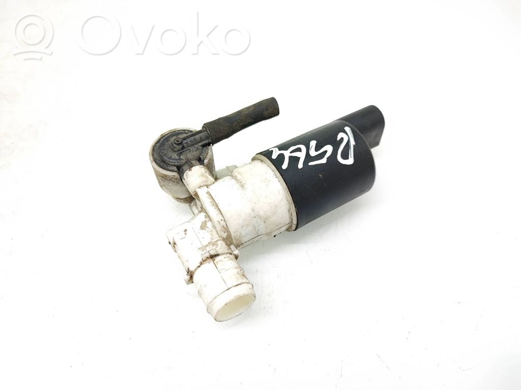Volvo V60 Headlight washer pump 