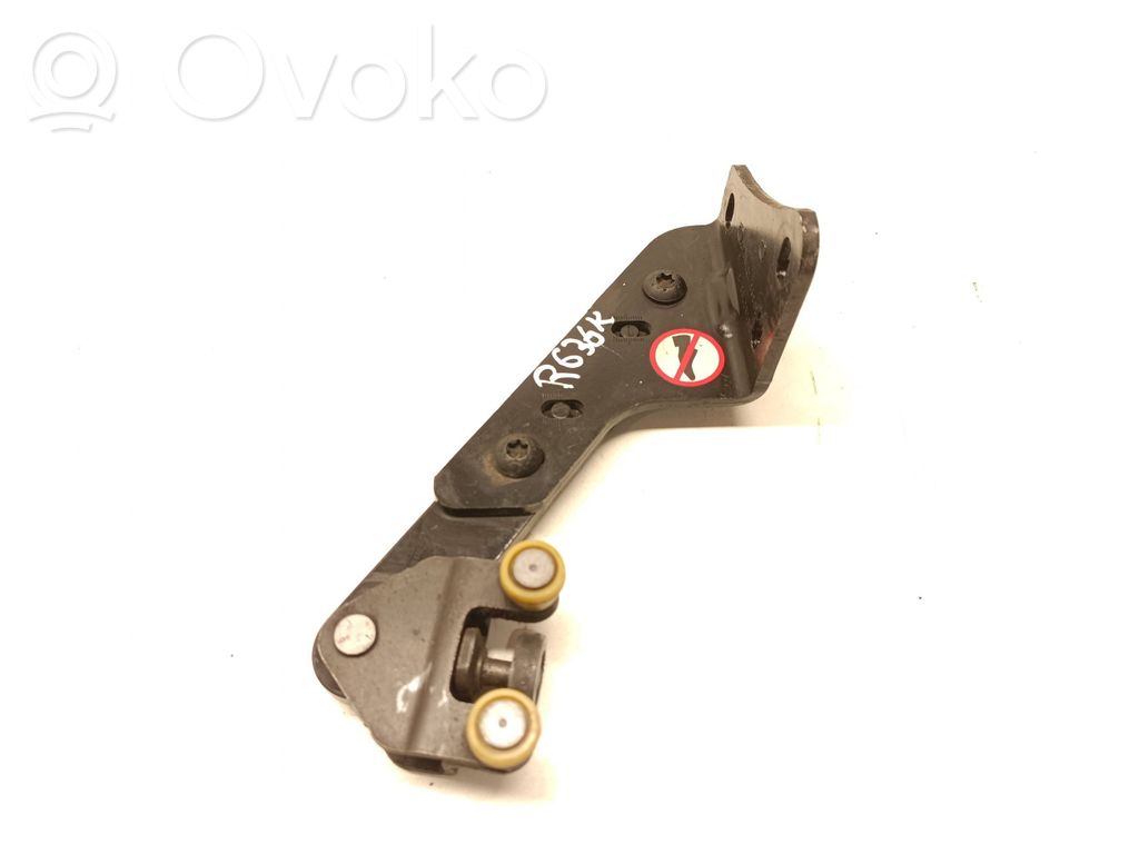 Citroen Jumpy Sliding door lower roller guide/hinge 