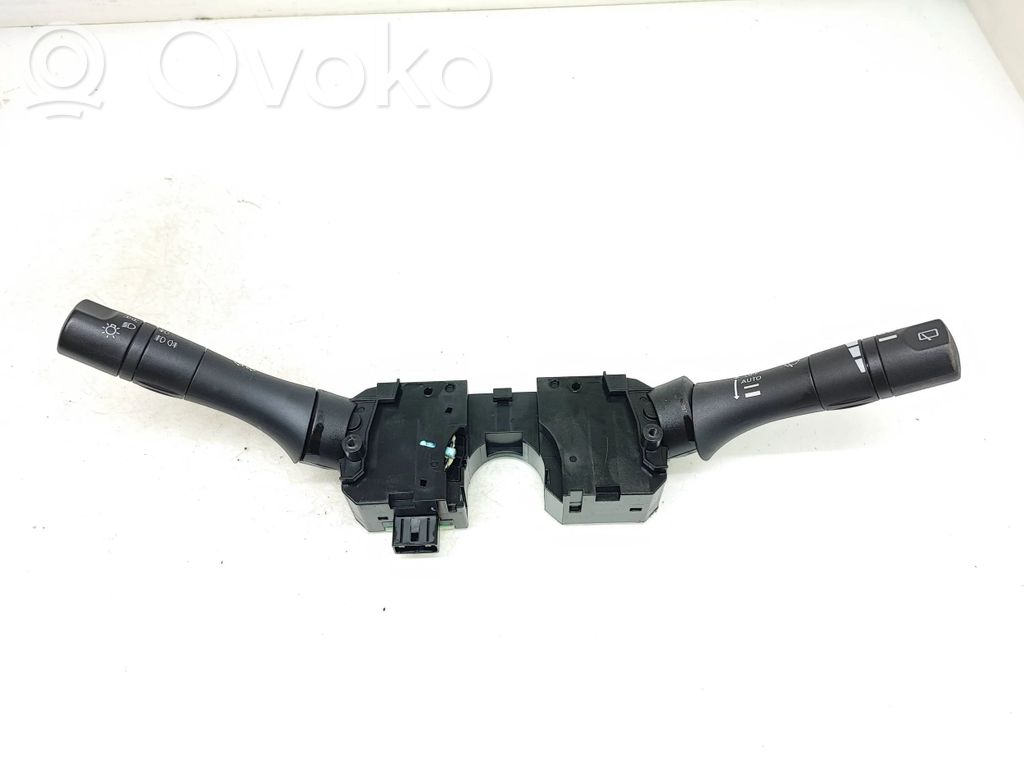 Nissan Leaf I (ZE0) Wiper turn signal indicator stalk/switch 