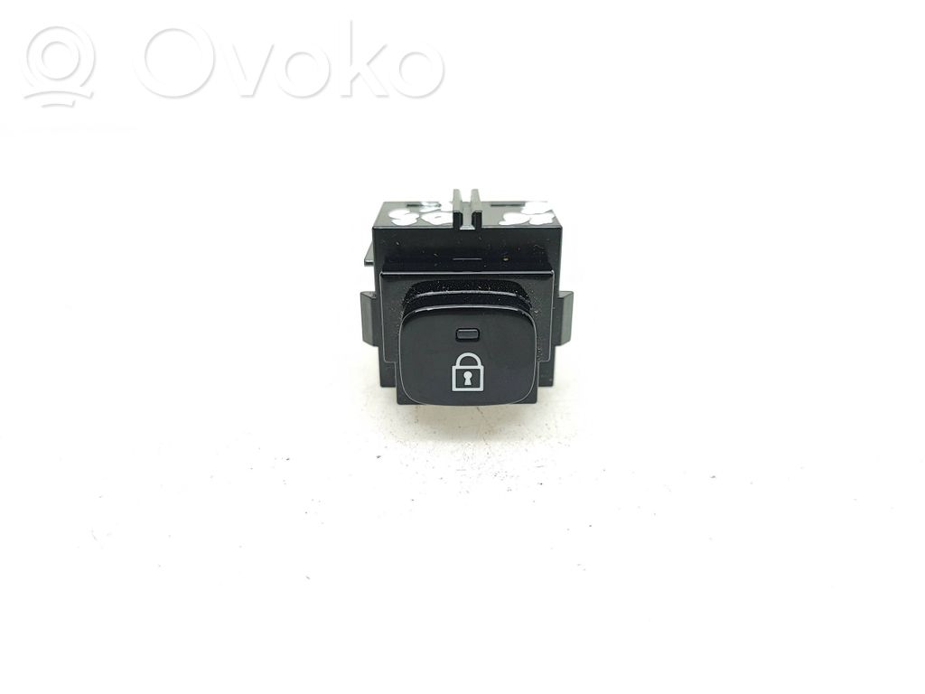 Polestar 2 Central locking switch button 