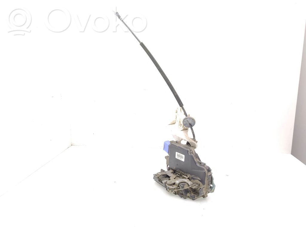 Zamek drzwi przednich   3D2837015K,117983
