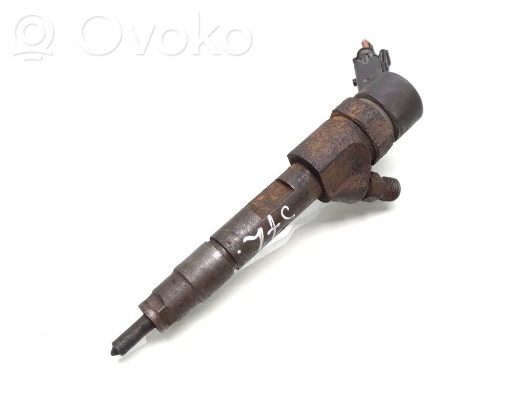 Opel Vivaro Fuel injector 