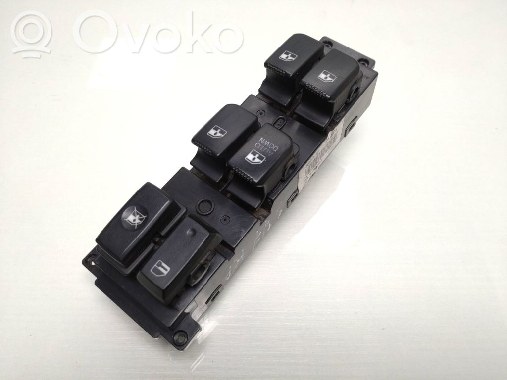 Hyundai Santa Fe Electric window control switch 