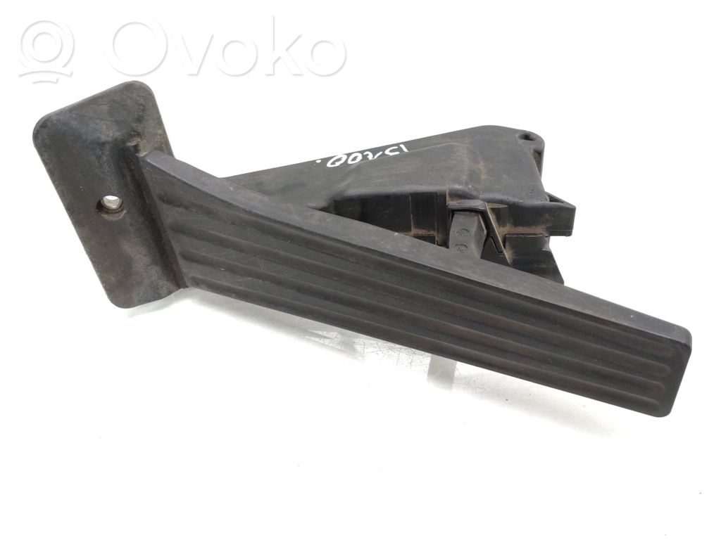 BMW 1 F20 F21 Akceleratoriaus pedalas 