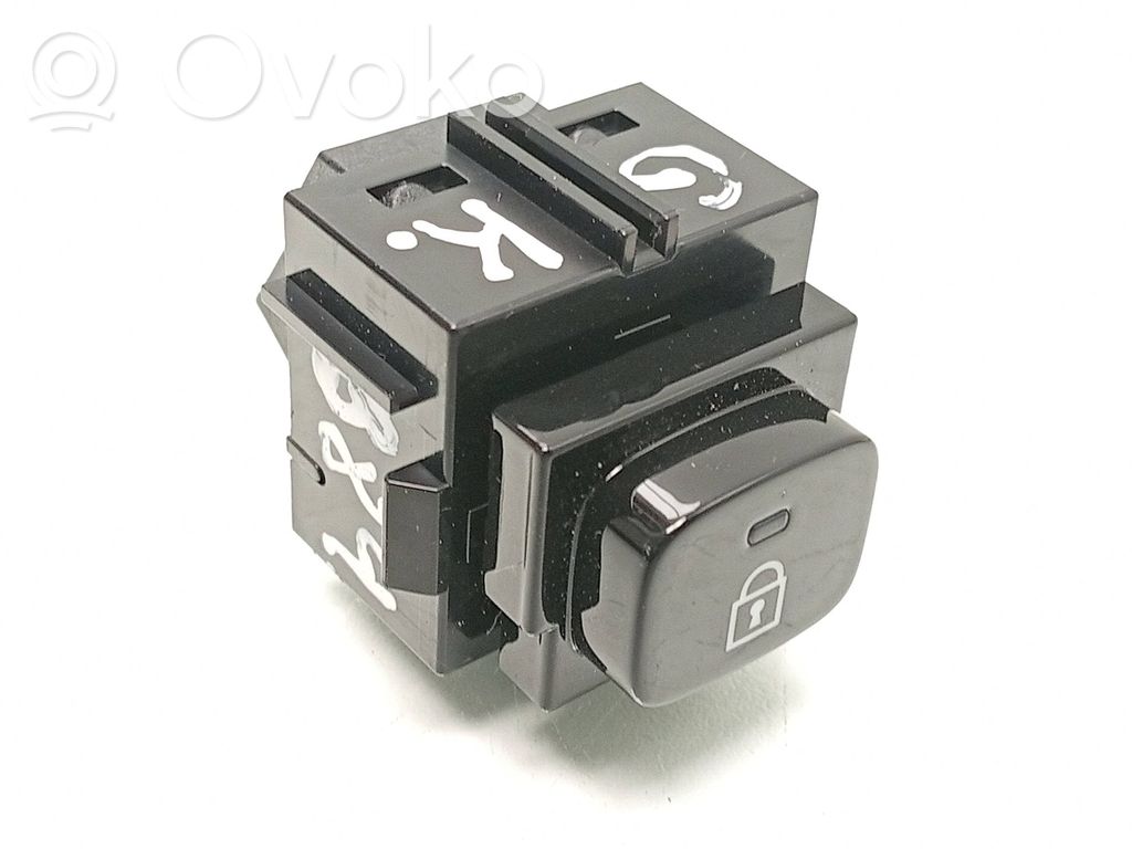 Polestar 2 Central locking switch button 