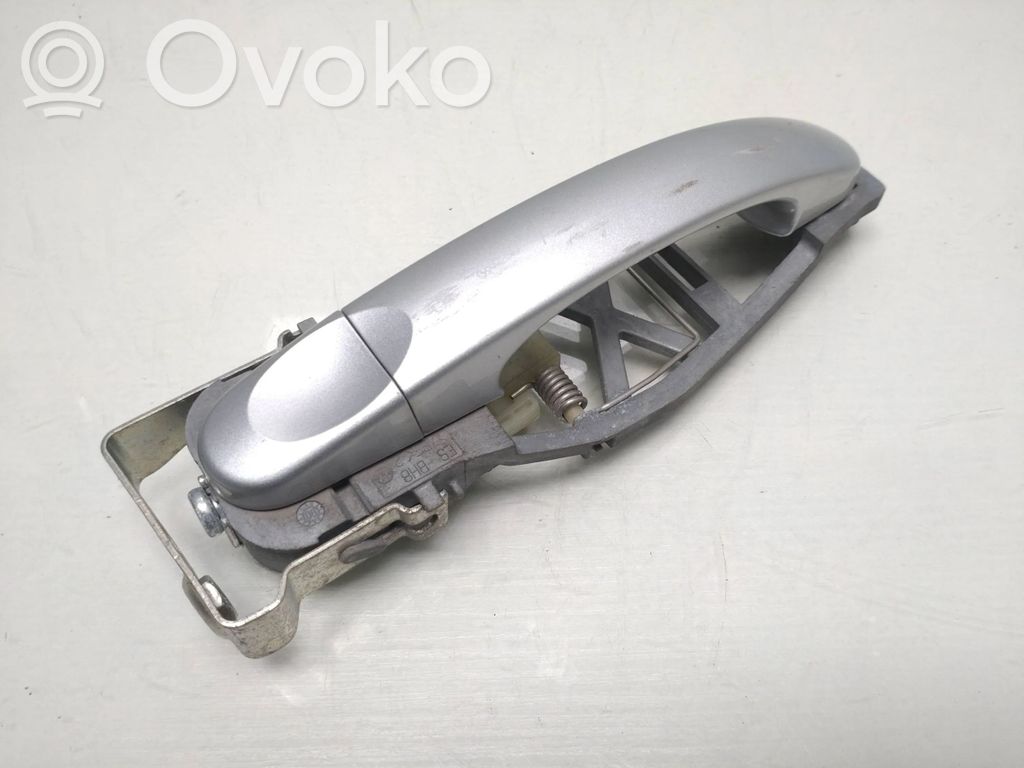 Klamka zewnętrzna drzwi przednich   1T0837886B,1T0839886A,7H0837209