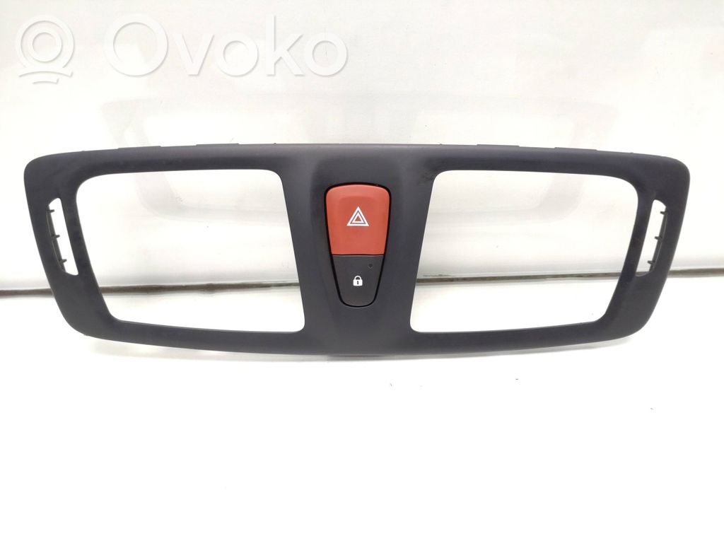 Renault Megane III Hazard light switch 