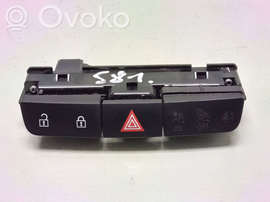 Opel Insignia A Hazard light switch 