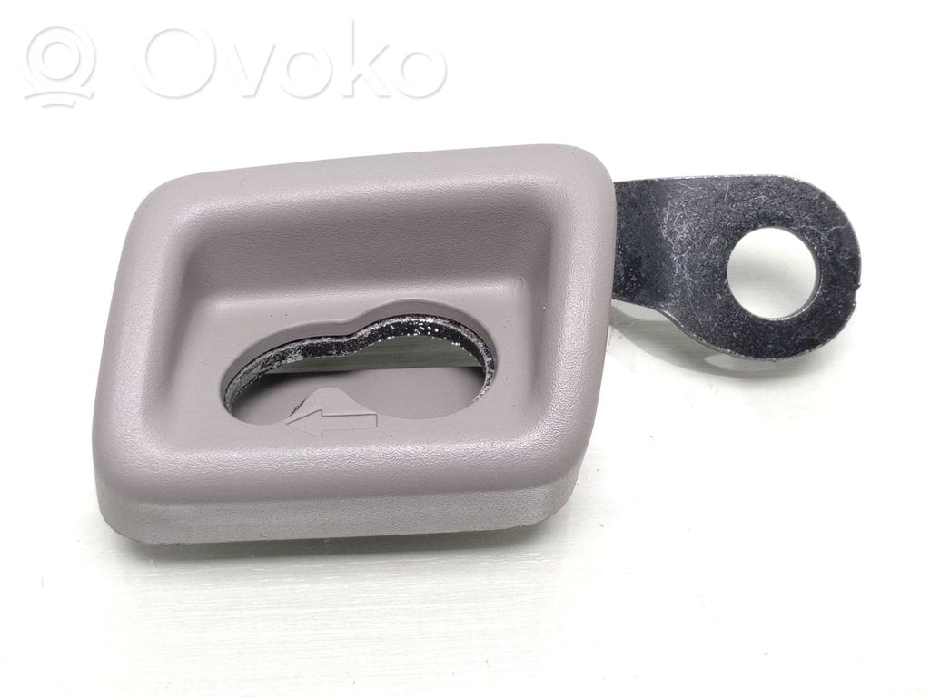 Volvo V70 Suport fixare plasă bagaje 