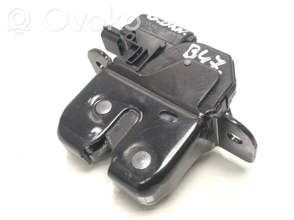 Renault Captur Tailgate/trunk/boot lock/catch/latch 
