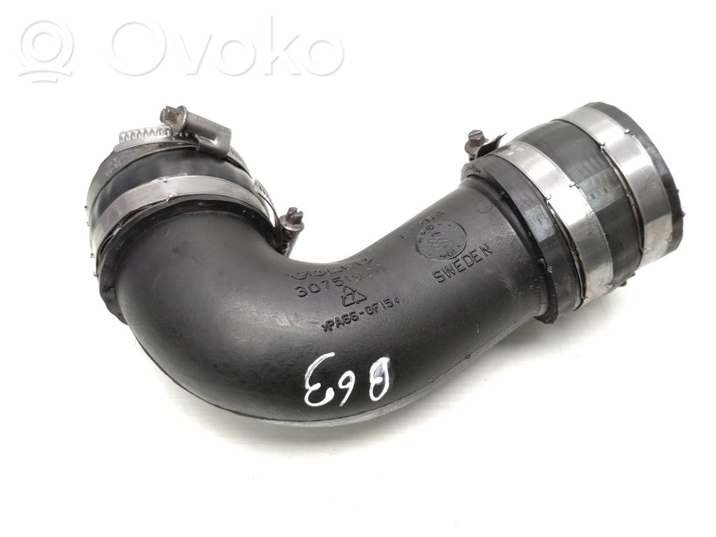 Volvo XC70 Intercooler hose/pipe 