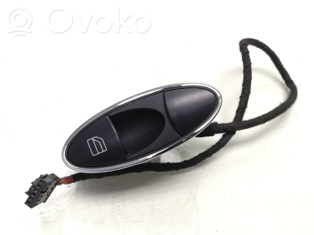Mercedes-Benz E W211 Electric window control switch 