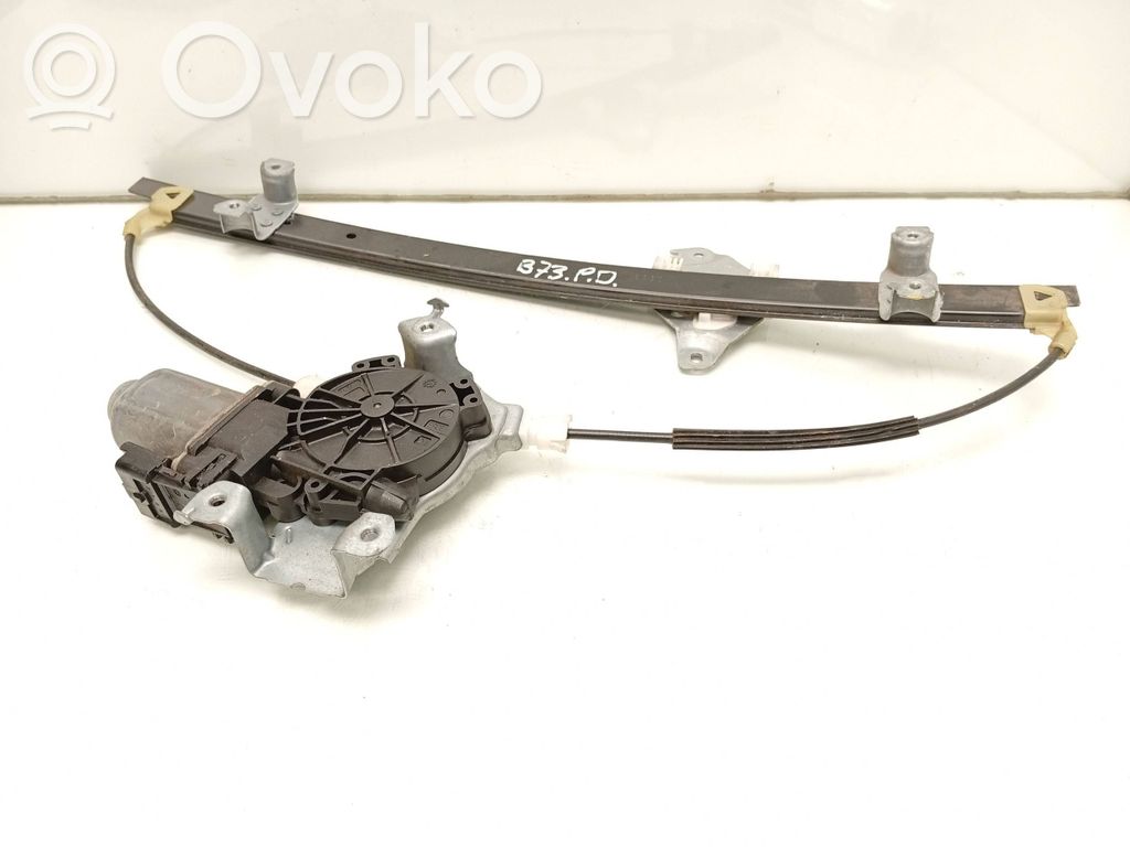 Elektryczny podnośnik szyby drzwi przednich   FC685A,119030