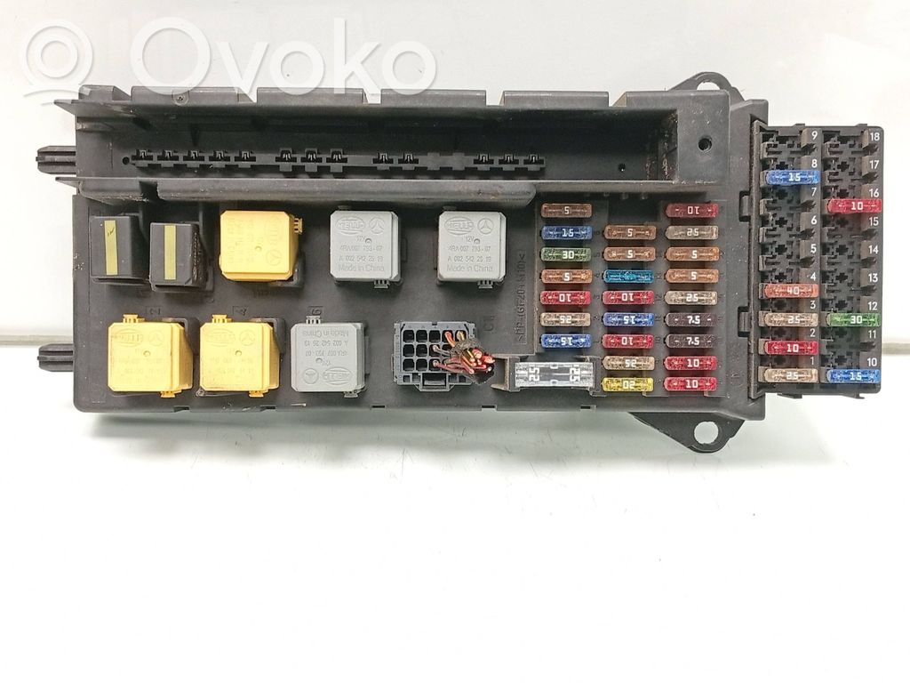 Volkswagen Crafter Skrzynka bezpieczników / Komplet 