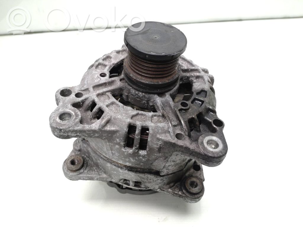 Audi A4 S4 B8 8K Generatorius 