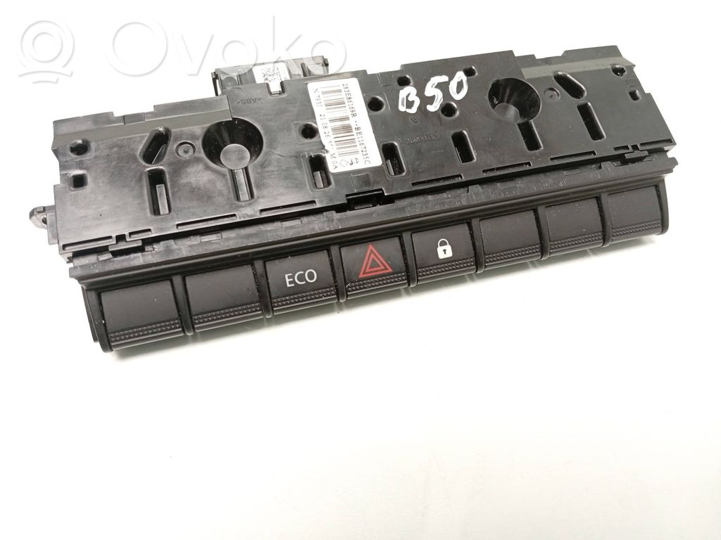 Renault Zoe Hazard light switch 