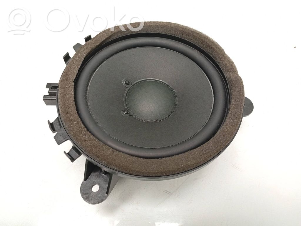 Volvo V40 Rear door speaker 