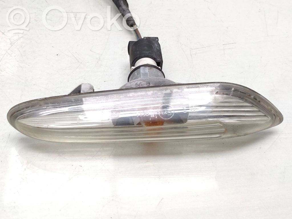 BMW 5 E60 E61 Front fender indicator light 